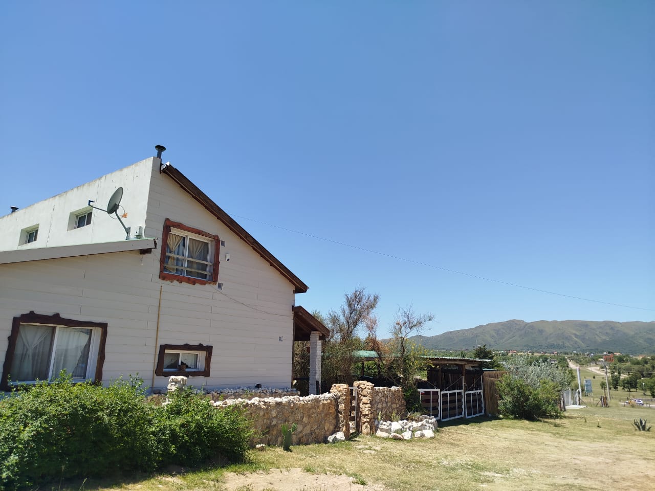 Cabaña 3 ambientes "Monik"  Frente a las sierras